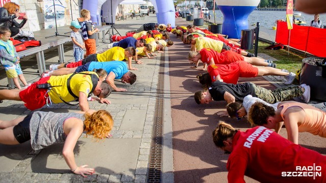 Szczecińskie Wodne Ochotnicze Pogotowie Ratunkowe przyjęło wyzwanie dziennikarza Radia Szczecin Pawła Domańskiego i dołączyło do akcji 22 Pushups Challenge. Chodzi o zrobienie 22 pompek dla wojskowych weteranów.