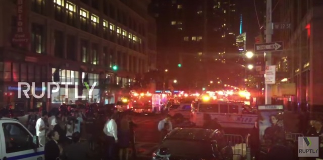 29 osób zostało rannych, w tym jedna ciężko po wybuchu na Manhattanie w Nowym Jorku. Bomba domowej roboty, ukryta w kontenerze na śmieci, eksplodowała w sobotę ok. godz. 21 czasu lokalnego.