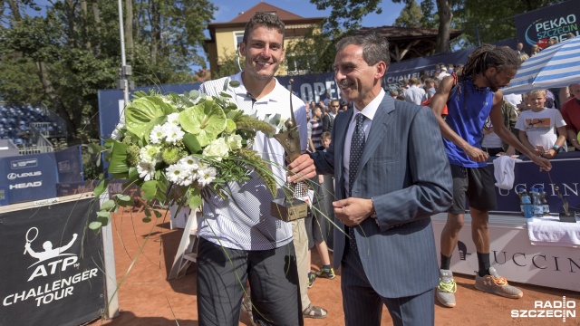 Alessandro Giannessi wygrał tenisowy turniej Pekao Szczecin Open. W niedzielnym finale pokonał zwycięzcę sprzed dwóch lat Dustina Browna z Niemiec 6:2, 6:3.