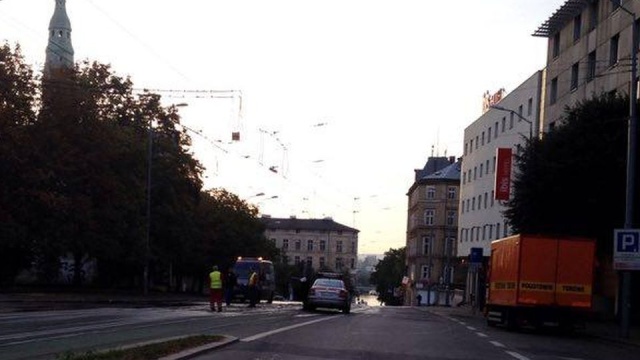 Pękła rura o przekroju 200 milimetrów przy hotelu Novotel w Szczecinie.