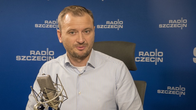 Poseł PO chce utrzymania obowiązujących przepisów. Polityk w Rozmowach pod krawatem skomentował ostatnie wydarzenia w Sejmie i protesty środowisk feministycznych.