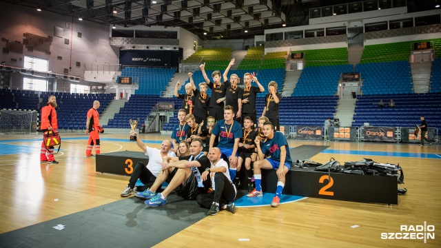 W hali Azoty Arena w rolach trenerów dzieci wystąpili: były bramkarz Realu Madryt Jerzy Dudek, były koszykarz, ponad 60-krotny reprezentant kraju Tomasz Jankowski oraz szczypiornista, wicemistrz i brązowy medalista mistrzostw świata Artur Siódmiak.