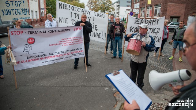 Stop kontenerom i nie damy się zabetonować. Protest w Świnoujściu [ZDJĘCIA]