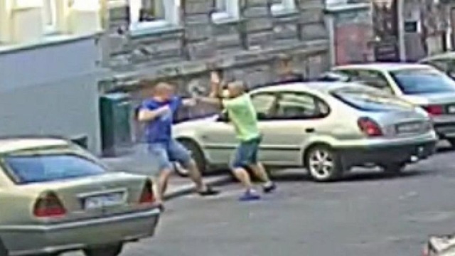 25-letniego Remigiusza G. oraz 40-letniego Roberta M. pseudonim Dżokej zatrzymało Centralne Biuro Śledcze Policji.