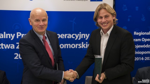 Nowoczesny system ostrzegania przed powodziami trafi do Szczecina. To w ramach projektu wartego prawie 1,4 mln zł. Zachodniopomorskie Wodne Ochotnicze Pogotowie Ratunkowe podpisało w czwartek umowę w tej sprawie.
