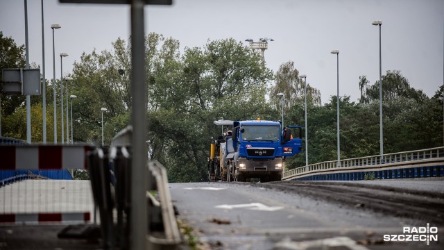 Ruszyła rozbiórka Mostu Cłowego [ZDJĘCIA]