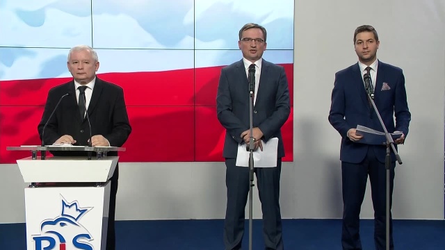 Jest projekt ustawy, która ma rozwiązać kwestię nadużyć i afer w związku z reprywatyzacjami - mówił na wtorkowej konferencji prasowej prezes Prawa i Sprawiedliwości Jarosław Kaczyński.