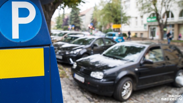 Budowa parkingowców i pierwsze dziesięć minut w szczecińskiej Strefie Płatnego Parkowania za darmo. Tak politycy SLD odpowiadają na apel prezydenta Szczecina.