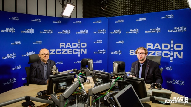 Kiedy w zabytkowym pałacu w centrum Szczecina uczyć się będą studenci Akademii Sztuki - Przygotowujemy remont. Trwają prace projektowe, a koniec remontu jest możliwy za dwa lata - mówił w Rozmowach pod krawatem Waldemar Wojciechowski, prorektor uczelni.