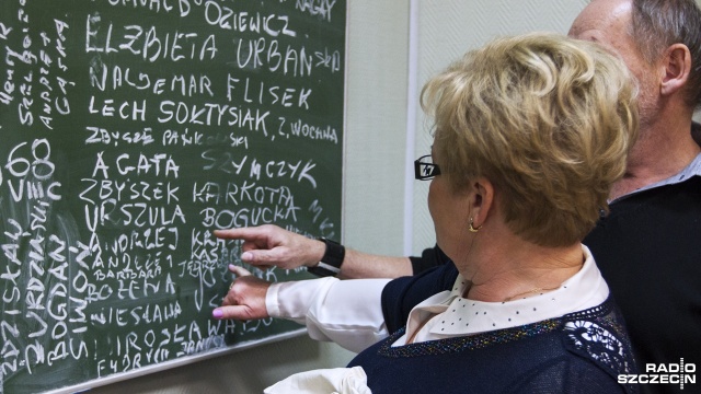 70-lecie istnienia świętuje szczeciński Pobożniak, czyli Liceum Ogólnokształcące nr 2. Urodziny obchodzi hucznie - na zjazd absolwentów przyjechało w piątek blisko tysiąc osób.