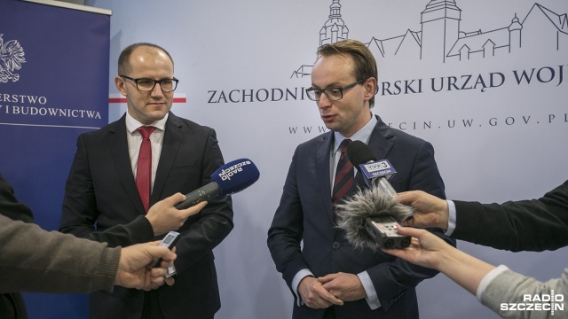 Założenia kodeksu urbanistyczno-budowlanego przedstawił w Szczecinie wiceminister infrastruktury. To ustawa, która ma przyspieszyć i uprościć procesy inwestycyjno-budowlane.