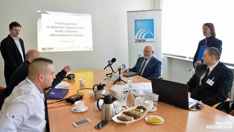 Konferencja prasowa w ZWiK Szczecin. Fot. Łukasz Szełemej [Radio Szczecin]