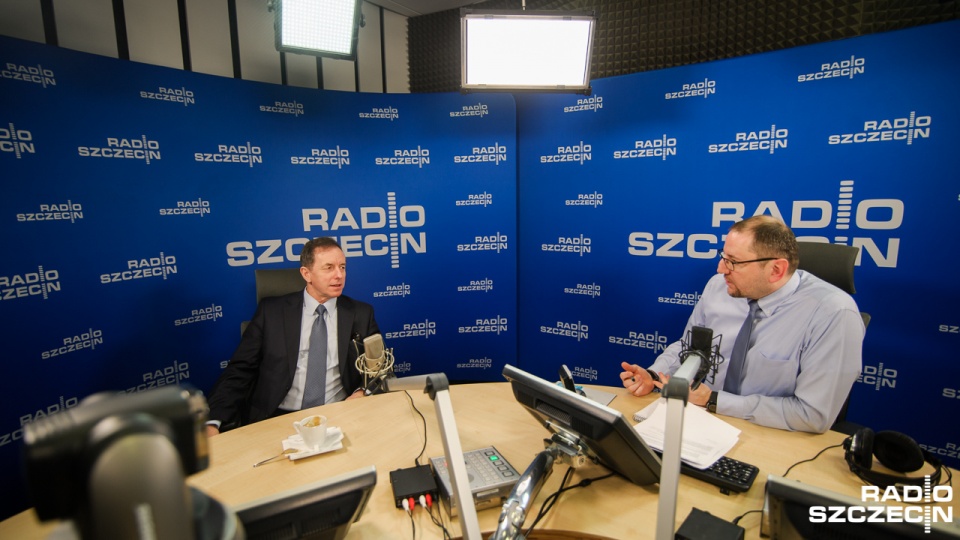 Senatar Tomasz Grodzki w studiu Radia Szczecin. Fot. Konrad Nowak [Radio Szczecin]