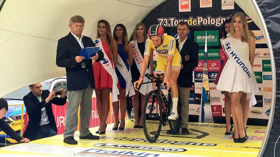 Tim Wallens na starcie czasówki. Fot. Tour de Pologne Twitter