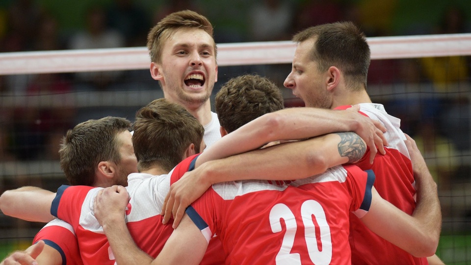 Mateusz Bieniek po jednej z akcji w meczu Polska - Rosja. Fot. FIVB Twitter