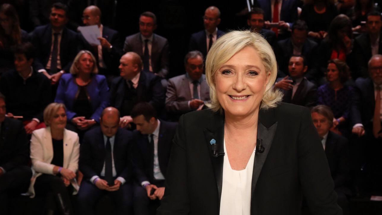 Marine Le Pen została ponownie wybrana na przewodniczącą skrajnie prawicowego Frontu Narodowego. Była jedyną kandydatką na to stanowisko. Dostała niemal 100 procent głosów.