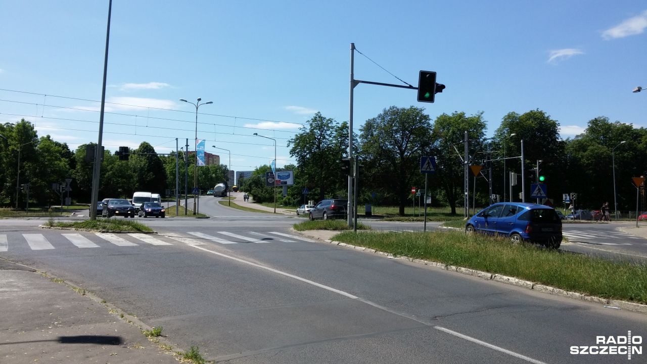 Miasto podpisało w poniedziałek umowę na budowę ronda przy alei Wojska Polskiego i rozbudowę torowiska tramwajowego od pętli Las Arkoński.