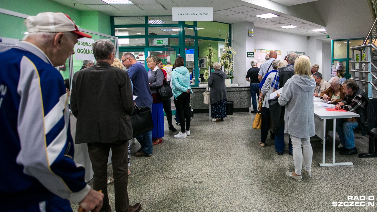 Obniżony wiek emerytalny, ponad 1000 wniosków w regionie