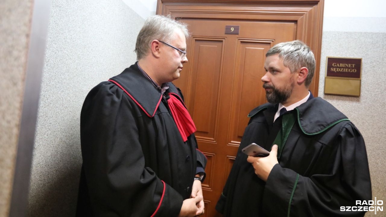 Białogardzki sąd rejonowy przywrócił pełne prawa rodzicom noworodka zabranego ze szpitala w Białogardzie. Decyzja zapadła w środę po południu. Dzień wcześniej wnioskował o to pełnomocnik matki i ojca dziewczynki.