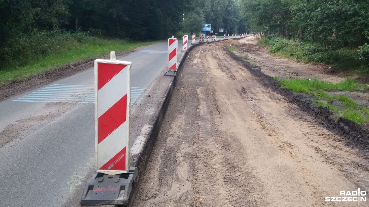 Nie uda się zlikwidować ruchu wahadłowego na nadmorskiej 102 przed majowym weekendem.