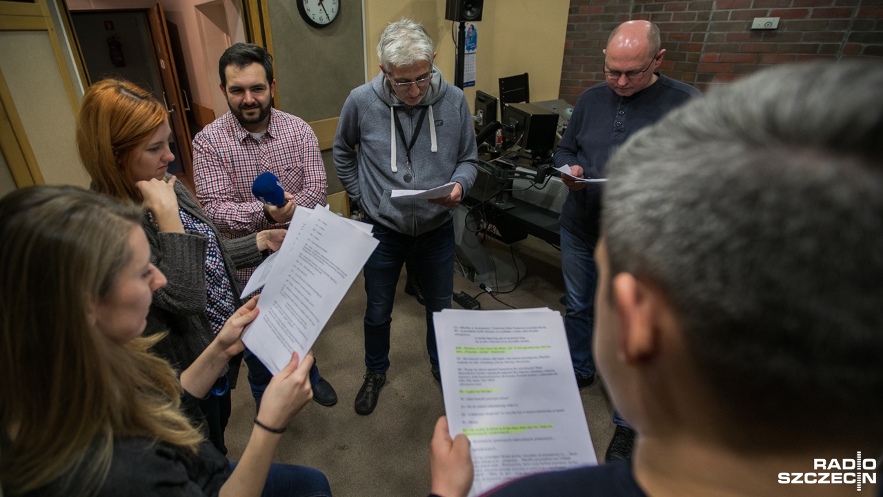 Raz, Dwa, Trzy, Mikołajem będziesz Ty - to tytuł świątecznej bajki, którą z okazji Bożego Narodzenia przygotowało Radio Szczecin. Jej premiera miała miejsce w Wigilię na naszej antenie.