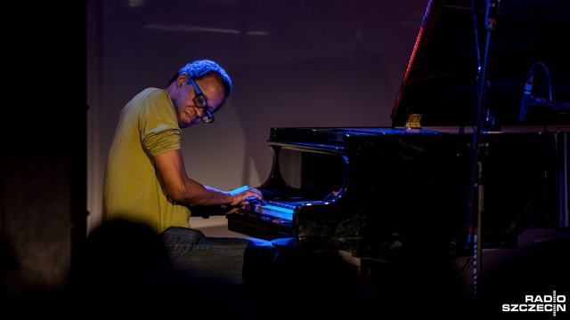 Matthew Shipp Trio w radiowym studiu S1. Fot. Weronika Łyczywek [Radio Szczecin] Free jazzowe klimaty w radiowym studiu S1 [ZDJĘCIA]