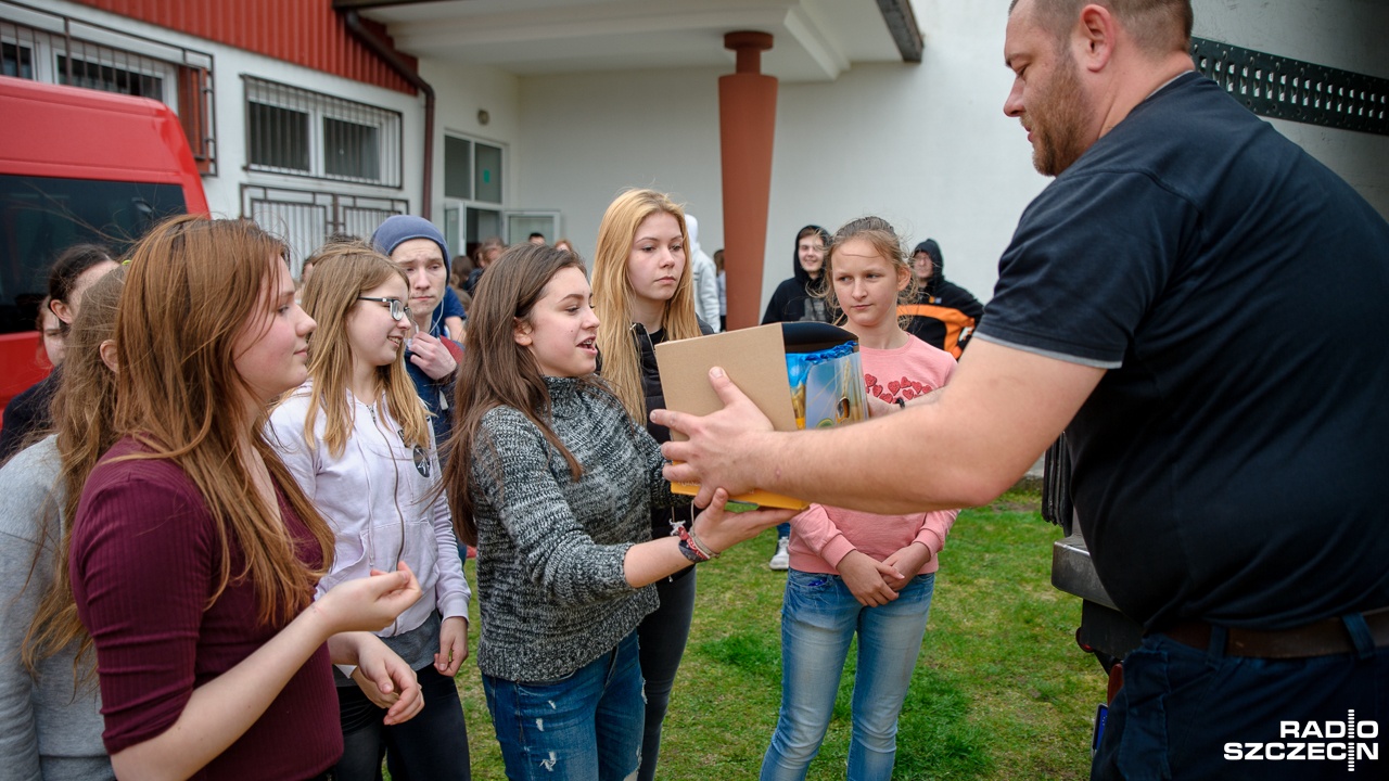 Wielkanocne dary dla Polaków mieszkających na Litwie są już w drodze na Wileńszczyznę. To prezenty przygotowane w ramach akcji Paczka dla Rodaka i Bohatera na Kresach.