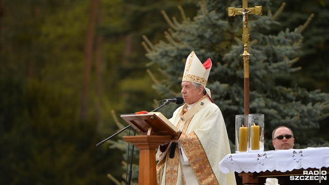 Uroczystości 72. rocznicy forsowania Odry. Fot. Łukasz Szełemej [Radio Szczecin] Rocznica forsowania Odry. Prezydent oddał hołd poległym [WIDEO, ZDJĘCIA]