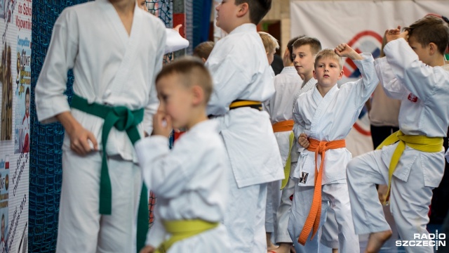 Ponad 260 zawodników z 11 krajów bierze udział w międzynarodowym turnieju karate Polish Open 2017. Fot. Weronika Łyczywek [Radio Szczecin] Karatecy z Europy i Afryki w Szczecinie [WIDEO, ZDJĘCIA]