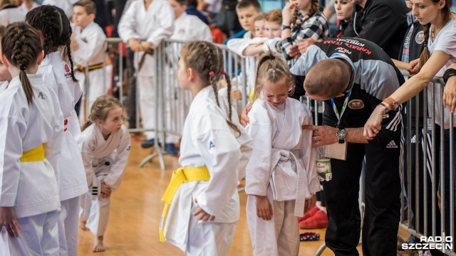 Ponad 260 zawodników z 11 krajów bierze udział w międzynarodowym turnieju karate Polish Open 2017. Fot. Weronika Łyczywek [Radio Szczecin] Karatecy z Europy i Afryki w Szczecinie [WIDEO, ZDJĘCIA]