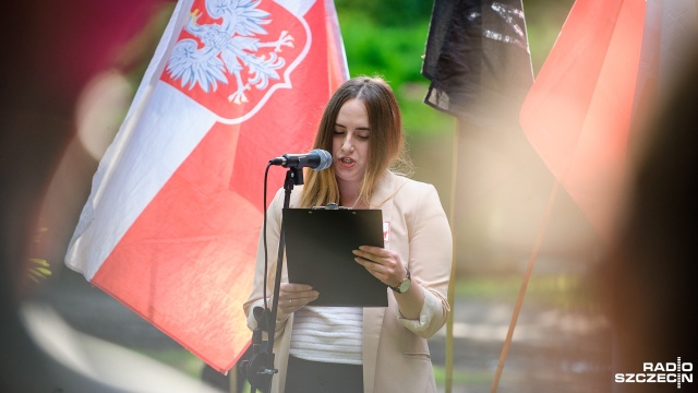 Na Cmentarzu Centralnym odbyły się obchody 74. rocznicy rzezi wołyńskiej. Fot. Olaf Nowicki [Radio Szczecin] "To co stało się na Wołyniu jest ciężkie do wyobrażenia" [WIDEO, ZDJĘCIA]