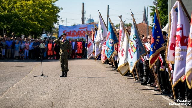 Uroczystości upamiętniające podpisanie porozumień sierpniowych. Fot. Weronika Łyczywek [Radio Szczecin] Uroczystości rocznicowe szczecińskiego Sierpnia '80 [WIDEO, ZDJĘCIA]