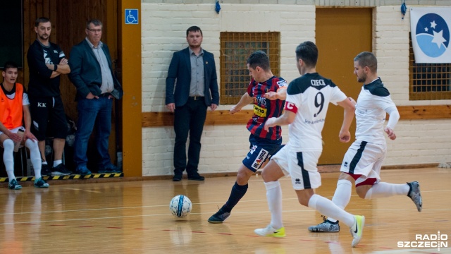 Pogoń '04 Szczecin - Lex Kancelaria Słomniki 3:4. Fot. Olaf Nowicki [Radio Szczecin] Futsaliści Pogoni nadal bez ligowego zwycięstwa [ZDJĘCIA]