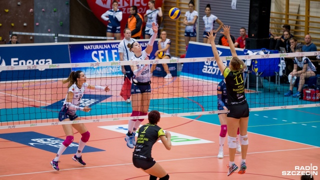 Chemik Police - Poli Budowlani Toruń 3:0. Fot. Olaf Nowicki [Radio Szczecin] Pewna wygrana i fotel lidera dla Chemika [DUŻO ZDJĘĆ]