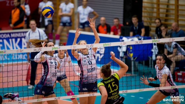 Chemik Police - Poli Budowlani Toruń 3:0. Fot. Olaf Nowicki [Radio Szczecin] Pewna wygrana i fotel lidera dla Chemika [DUŻO ZDJĘĆ]