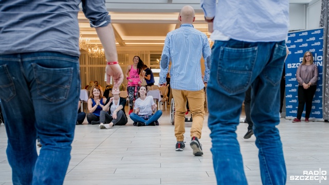 Wszystkie pary nadal walczą o główną wygraną, czyli wymarzone wesele w Hotelu Bukowy Park. Fot. Weronika Łyczywek [Radio Szczecin] Kto wygra wesele w naszym radiowym konkursie? Głosowanie trwa [WIDEO, DUŻO ZDJĘĆ]