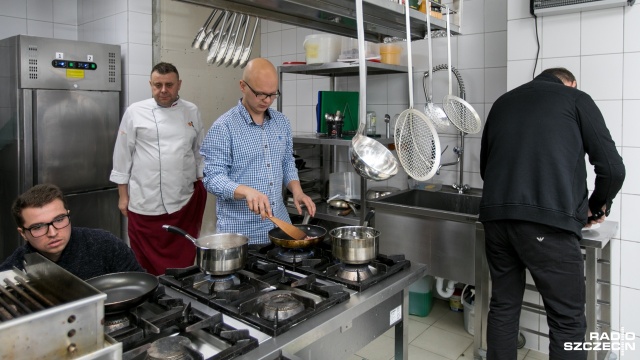 Wszystkie pary nadal walczą o główną wygraną, czyli wymarzone wesele w Hotelu Bukowy Park. Fot. Weronika Łyczywek [Radio Szczecin] Kto wygra wesele w naszym radiowym konkursie? Głosowanie trwa [WIDEO, DUŻO ZDJĘĆ]