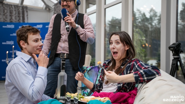 Wszystkie pary nadal walczą o główną wygraną, czyli wymarzone wesele w Hotelu Bukowy Park. Fot. Weronika Łyczywek [Radio Szczecin] Kto wygra wesele w naszym radiowym konkursie? Głosowanie trwa [WIDEO, DUŻO ZDJĘĆ]