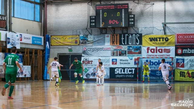 Pogoń 04 Szczecin - AZS Katowice 1:1. Fot. Weronika Łyczywek [Radio Szczecin] Remis Pogoni 04 w ekstraklasie futsalu [SKRÓT MECZU, ZDJĘCIA]