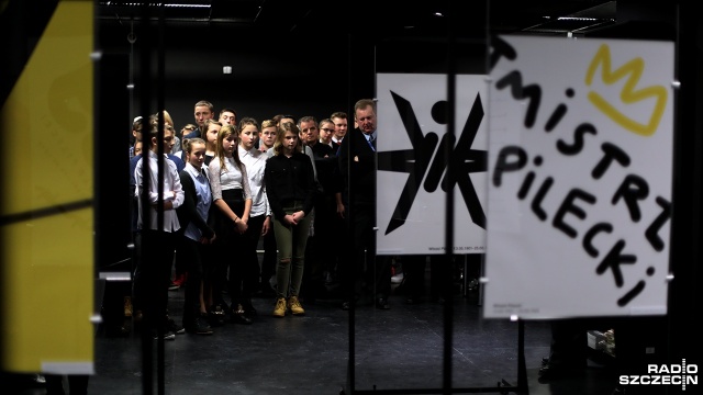Plakaty poświęcone postaci Witolda Pileckiego można oglądać w szczecińskim Centrum Dialogu Przełomy.