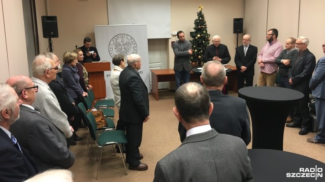 Dawni działacze opozycji nadal mają coś do powiedzenia i chcą angażować się w życie polityczne. Opozycjoniści, przywódcy strajków i organizatorzy podziemnych wydawnictw spotkali się na corocznym przyjęciu opłatkowym w Szczecinie.