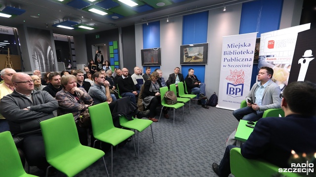 Historia ołtarza polowego 12 Pułku Ułanów Podolskich, który znajduje się w kościele Garnizonowym, wydarzenia Grudnia03970 czy modernistyczne wille w Podjuchach to tematy najnowszego numeru Szczecinera. Magazynu Miłośników Szczecina.