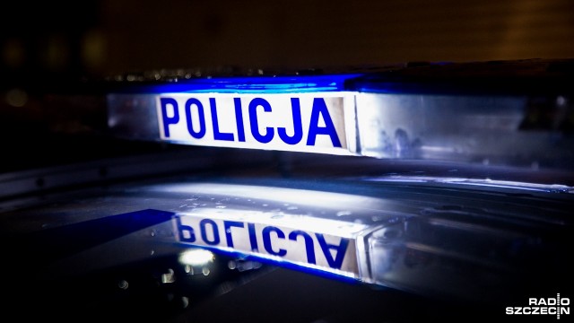 Wypadek na krajowej drodze 37 między Darłowem a Malechowem. Po godzinie 19 niedaleko miejscowości Karwice zderzyły się dwa auta, dwie osoby zostały ranne.