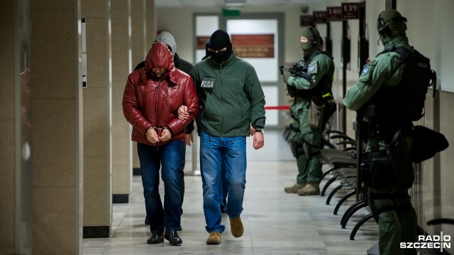 Są decyzje o tymczasowym aresztowaniu trzech spośród 14 zatrzymanych we wtorek w sprawie wyłudzeń VAT-u.