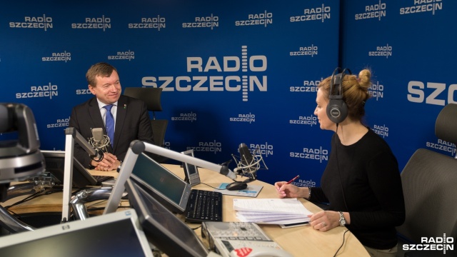 To są tylko ludzie, patologie mogą się zdarzać, ale dla ogromnej większości samorządowców zmiana ordynacji byłaby krzywdząca - tak propozycje wprowadzenia dwóch kadencji dla wójtów, burmistrzów i prezydentów komentuje Jarosław Rzepa, szef zachodniopomorskiego PSL.