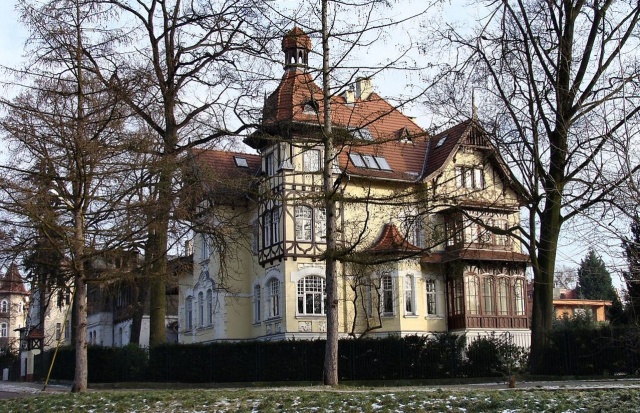 Szczecin jest miastem wielu tajemnic, które wciąż czekają na swoje odkrycie - tak mówił Maciej Słomiński z Narodowego Instytutu Dziedzictwa podczas wykładu w ramach cyklu Środy z historią Szczecina.