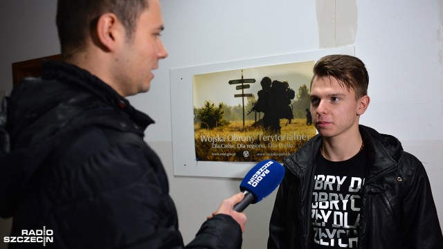 Czy nastolatkowie są zdolni do służby wojskowej Od piątku w Szczecinie sprawdza to Wojskowa Komisja Uzupełnień.
