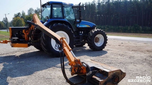 Park maszynowy Zachodniopomorskiego Zarządu Dróg Wojewódzkich pozbywa się starych i mocno wysłużonych ciągników. Najstarszy z nich, Ursus C-355, zjechał z taśmy montażowej w 1966 r.