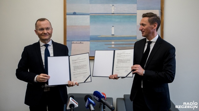 W czwartek władze szczecińskiej uczelni podpisały list intencyjny z zachodniopomorskim Urzędem Marszałkowskim i zapowiedziały wysłanie wniosku do Ministerstwa Nauki i Szkolnictwa Wyższego o utworzenie nowego kierunku.