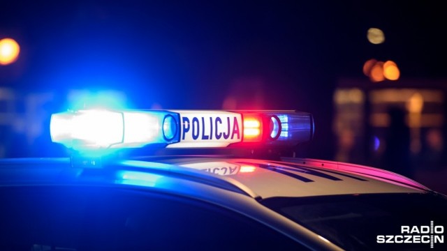 Policjanci odnaleźli uprowadzoną 12-latkę z Golczewa. Teraz trwa obława na porywaczy. Do zdarzenia doszło w piątek wieczorem.